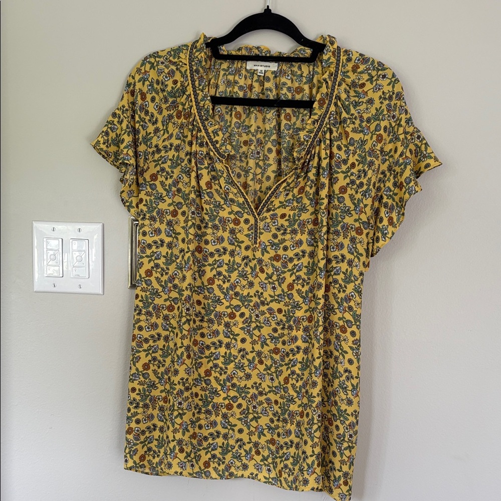 Max Studio Yellow Floral Blouse